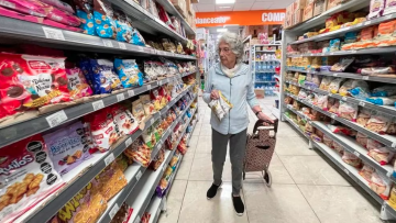 El consumo masivo sigue en picada: las ventas en supermercados cayeron 8% en febrero y la tendencia sigue en marzo lb